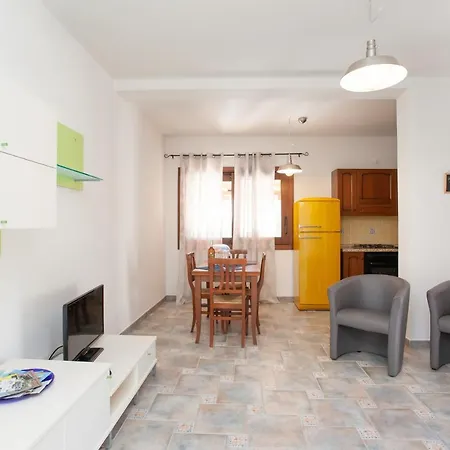 Con Giardino Apartamento Cala Liberotto